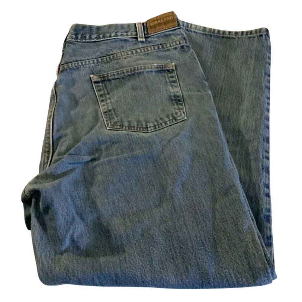 Men's Size 40x32 5-Pocket Med Wash Jeans Cut #1092 Kirkland Signature Preowned